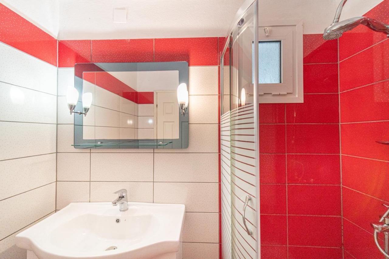 Arianna Studio Ground Floor 1 Палеокастріца Екстер'єр фото